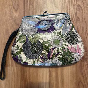 Patricia Nash Woman's Leather Kisslock Sunflower Print Wristlet